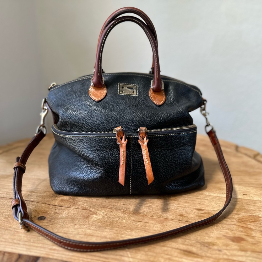 Dooney & Bourke black leather bag